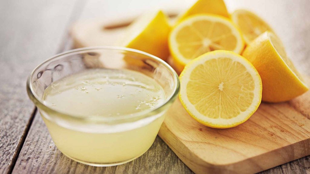 lemon_juice.jpg lemon_juice.jpg