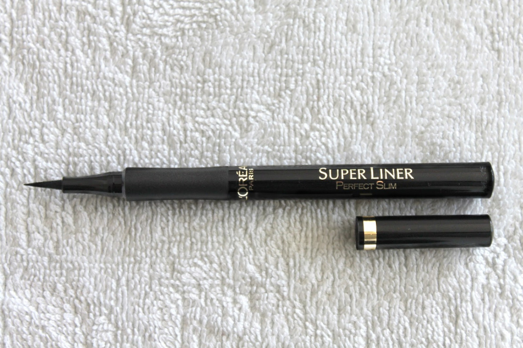 L'Oreal Paris Super Liner Perfect Slim.jpg