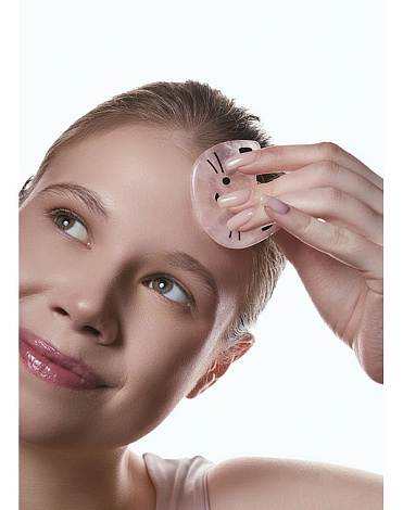 Скребок Гуаша и роллер, набор «Gua Sha Rose Beauty Set AMG341» CHEEKY GEMMY, Gezatone 11