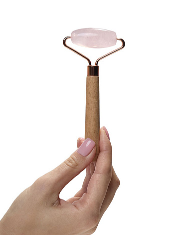 Скребок Гуаша и роллер, набор «Gua Sha Rose Beauty Set AMG341» CHEEKY GEMMY, Gezatone 4
