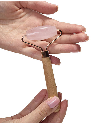 Скребок Гуаша и роллер, набор «Gua Sha Rose Beauty Set AMG341» CHEEKY GEMMY, Gezatone 5