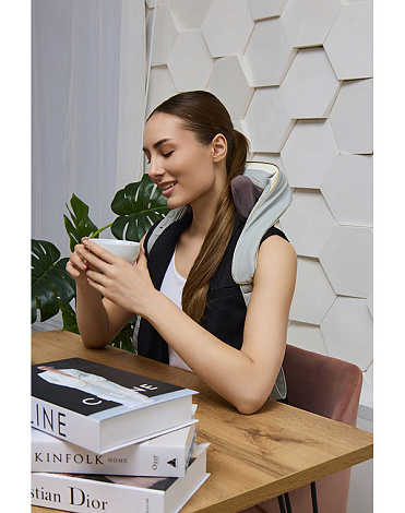 Массажер для шеи и плеч роликовый беспроводной ZenPro AMG496, Gezatone 5