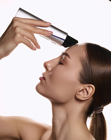 Аппарат для лифтинга лица 11-в-1 Élan m1616, Gezatone 2