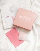 Скребок гуаша для лица из натурального розового кварца "Квадрат", BLOOR Скребок гуаша для лица из натурального розового кварца "Квадрат", BLOOR
