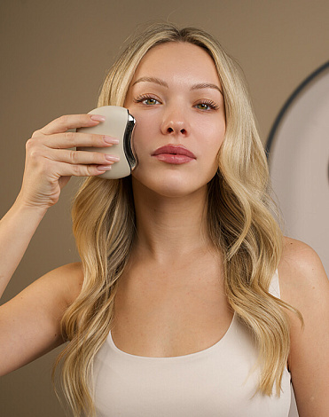 Аппарат микротоки и RF лифтинг для омоложения лица m1615, Gezatone 10