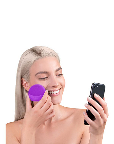 Умная щетка для чистки лица LUNA fofo, Foreo 3